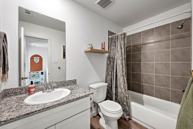 Building Photo - 16516 Jasmine Marie Pl