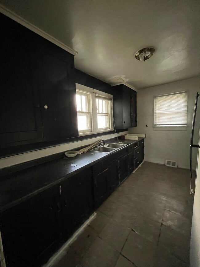 Building Photo - 920 S Maffit St