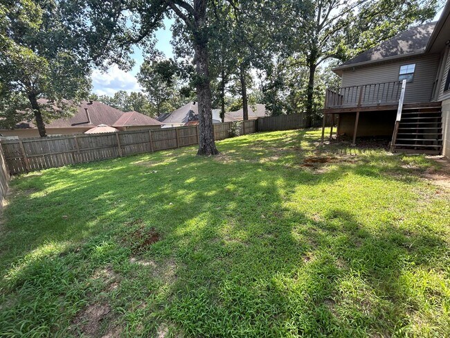 Building Photo - Call Tonia Rollins (501)626-9917