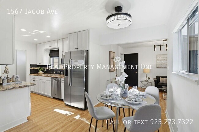 Building Photo - 1567 Jacob Ave