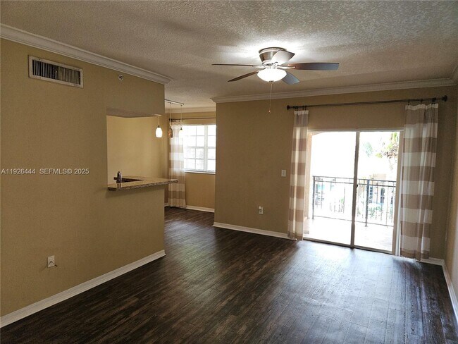 Building Photo - 140 SW 117th Ave