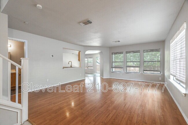 Building Photo - 8019 Hilltop Crest