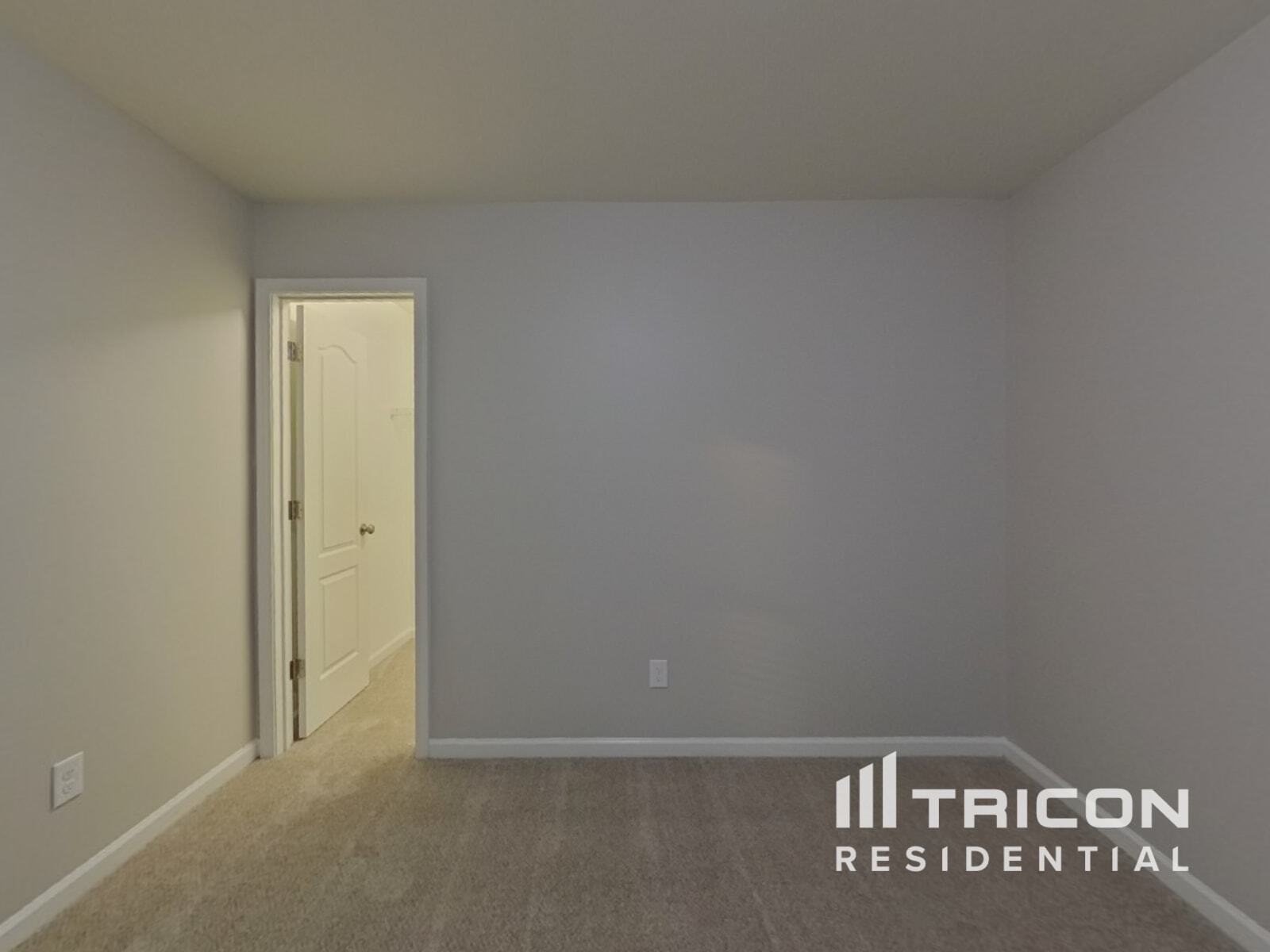 Building Photo - 5318 Artesa Ct