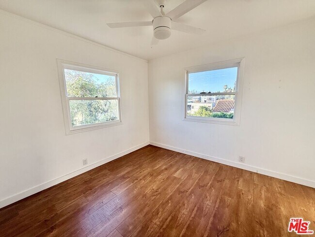 Building Photo - 1345 Quintero St