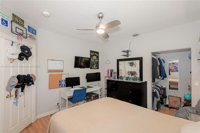 Building Photo - 2170 SW 131st Terrace
