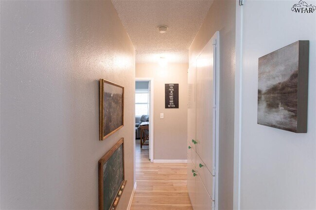 Building Photo - 2913 Radney Ln