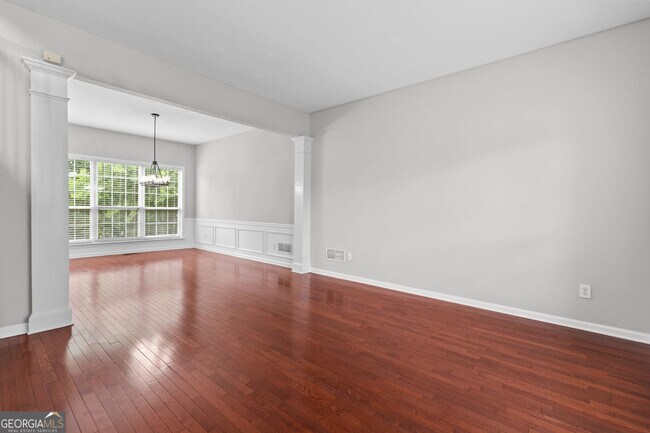 Building Photo - 2315 Hiawassee Dr NW