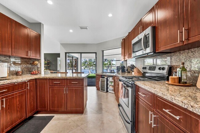 Building Photo - 5800 SW 73rd Ave