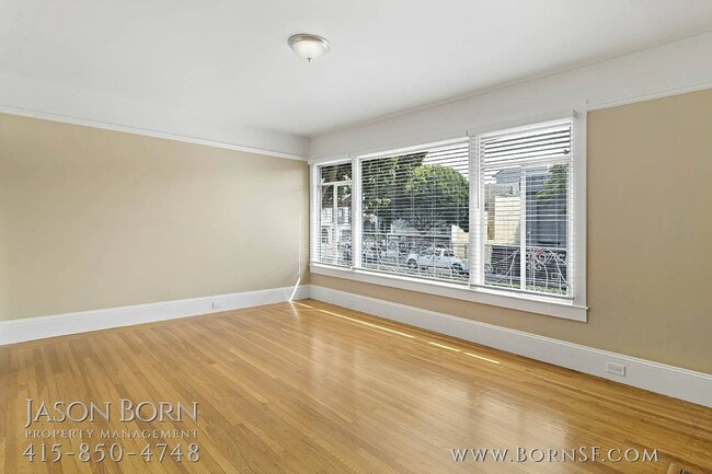 Building Photo - 1720 Lombard St