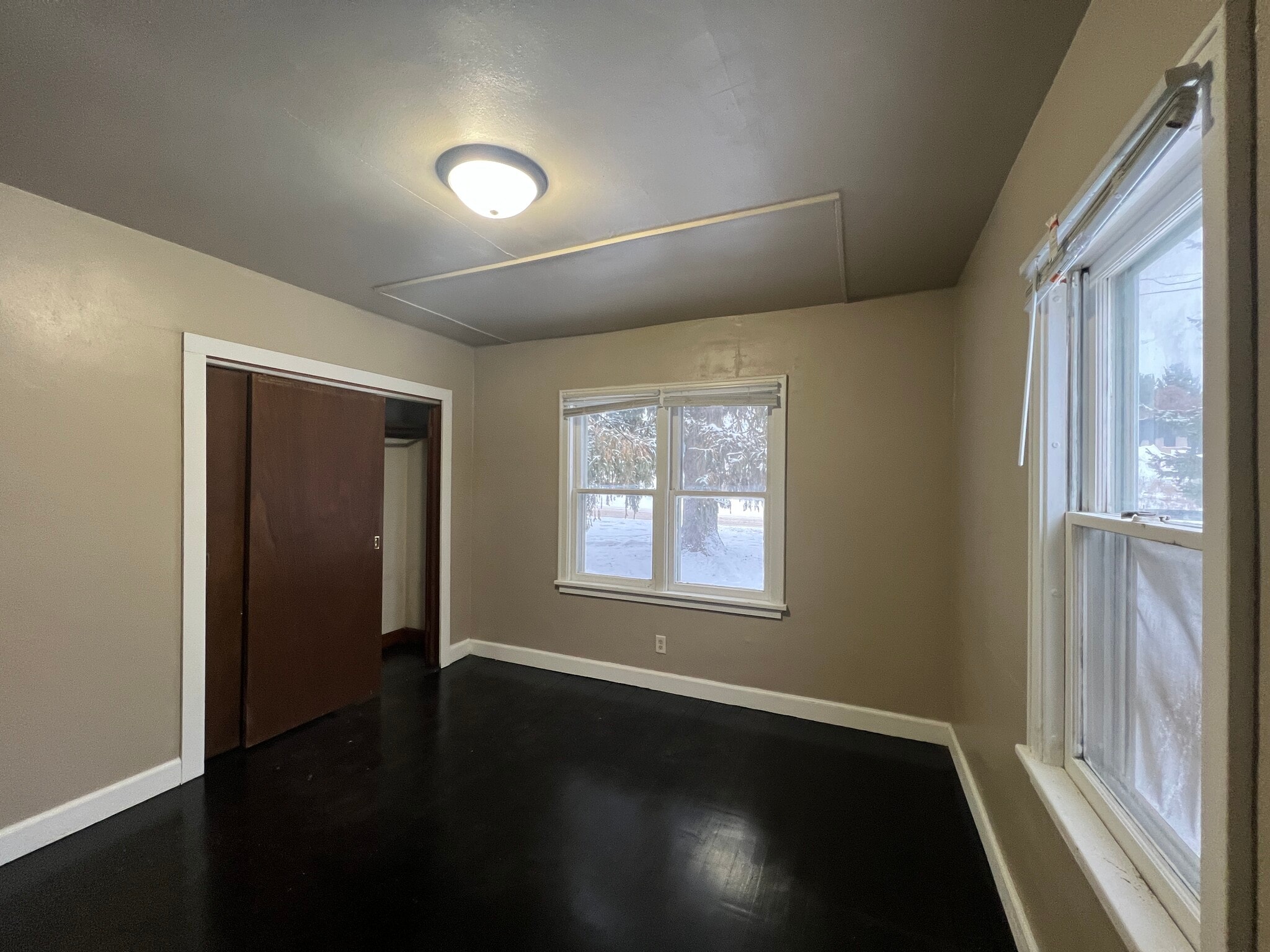 Building Photo - 715 Flieth St