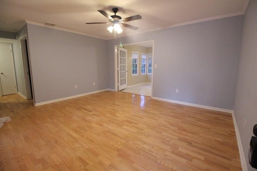 Building Photo - 59 Monet Ct NW
