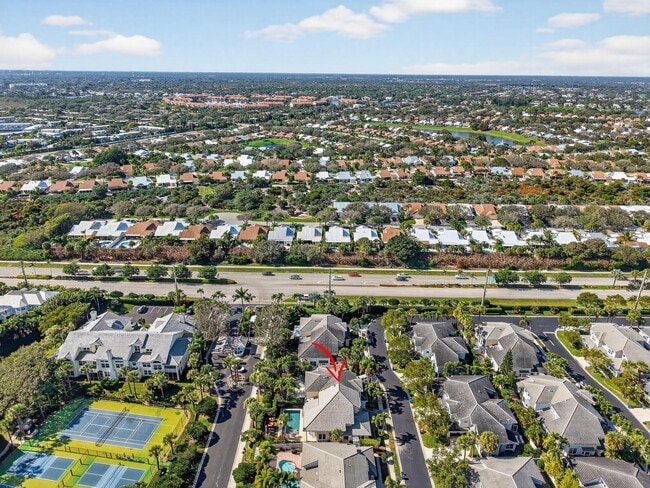 Building Photo - 3069 Mainsail Cir