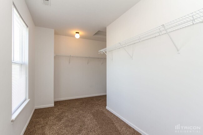 Building Photo - 3027 Everbloom Way