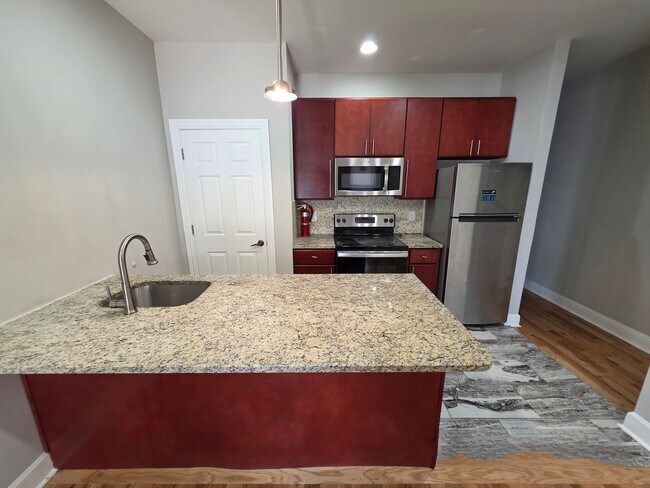 Primary Photo - 655 N 63rd St