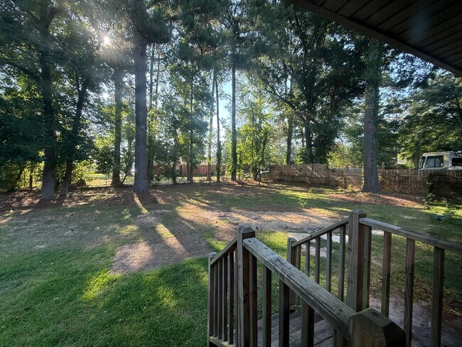 Building Photo - 209 Allendale Dr