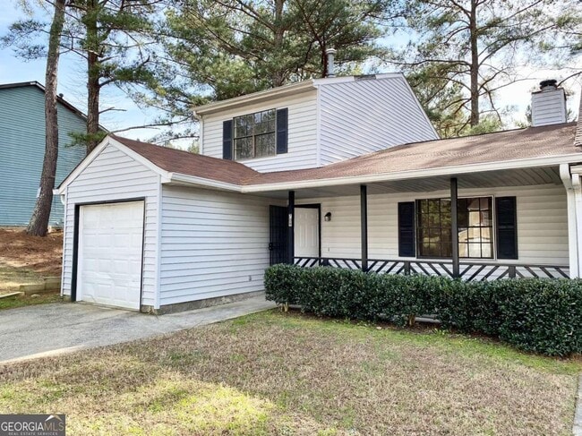 Building Photo - 709 Pine Tree Trail