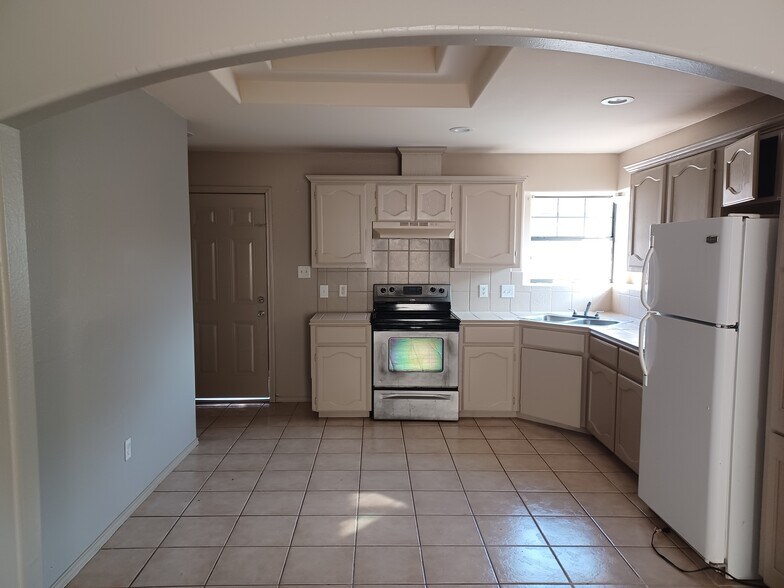 Building Photo - 3728 W Faith Hill St