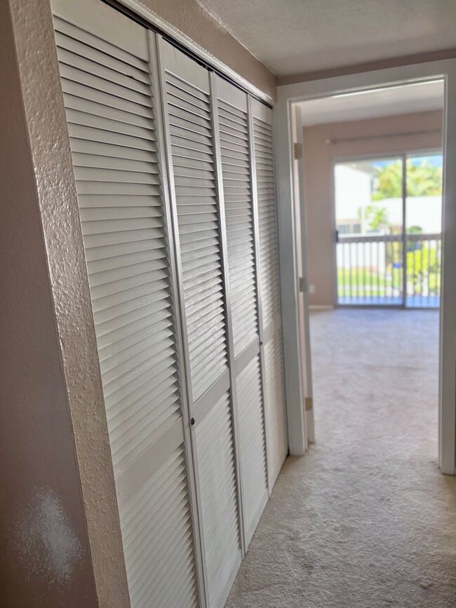 Building Photo - Available now | A 2 Bedroom, 1.5 Bathroom ...