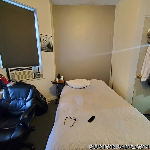 Building Photo - 55 S Huntington Ave