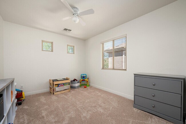 Building Photo - 4008 E Crimson Terrace