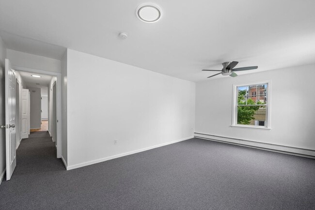 Building Photo - 282 St Pauls Ave