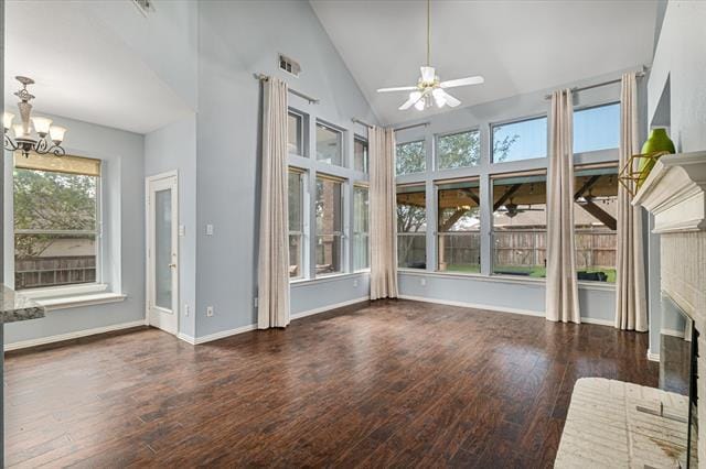 Building Photo - 931 W Cedar St