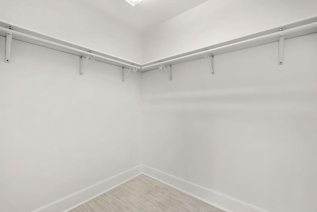 Building Photo - 531 S Gay St