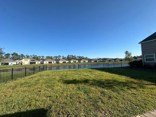 Building Photo - Spacious Home in Growing Area of St Johns ...