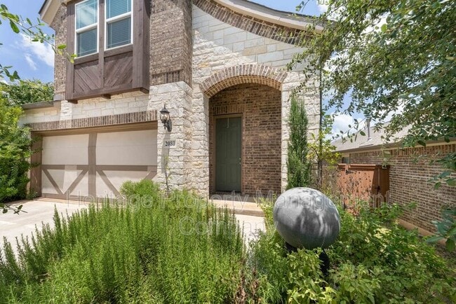 Building Photo - 2080 Cowan Dr