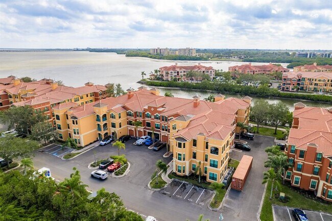 Building Photo - 2749 Via Cipriani