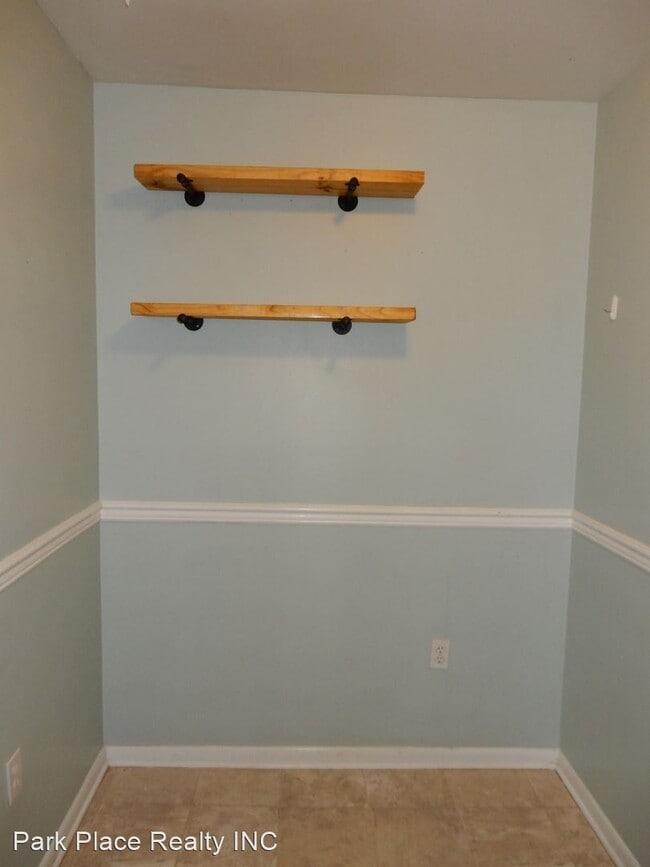 Building Photo - 3 br, 3 bath House - 106 Windward Dr SW