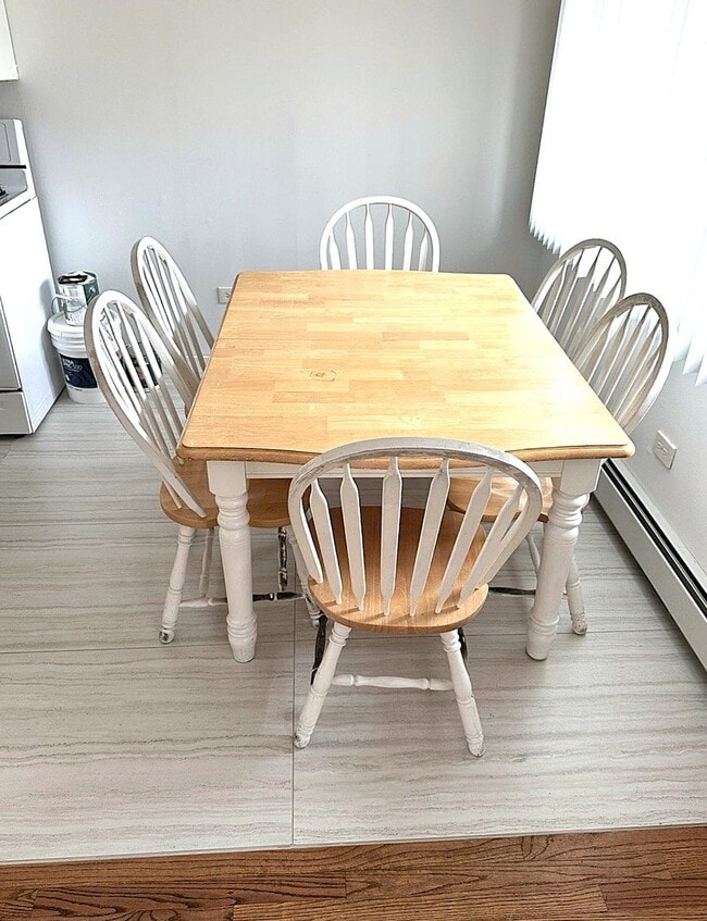 Building Photo - 8655 1/2 W Foster Ave