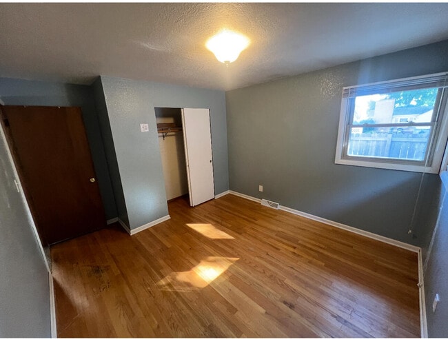 Building Photo - 4455 S Griffin Ave