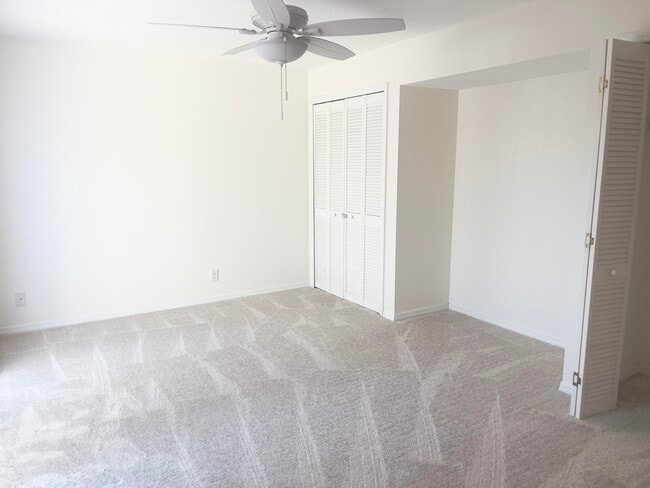 Building Photo - 3272 Sand Ct