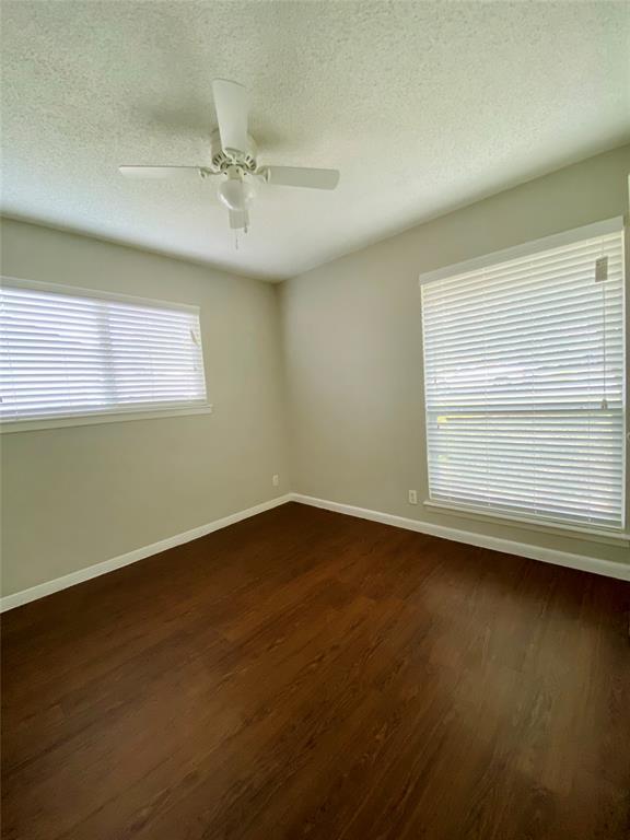 Building Photo - 6109 Glen Meadow Dr