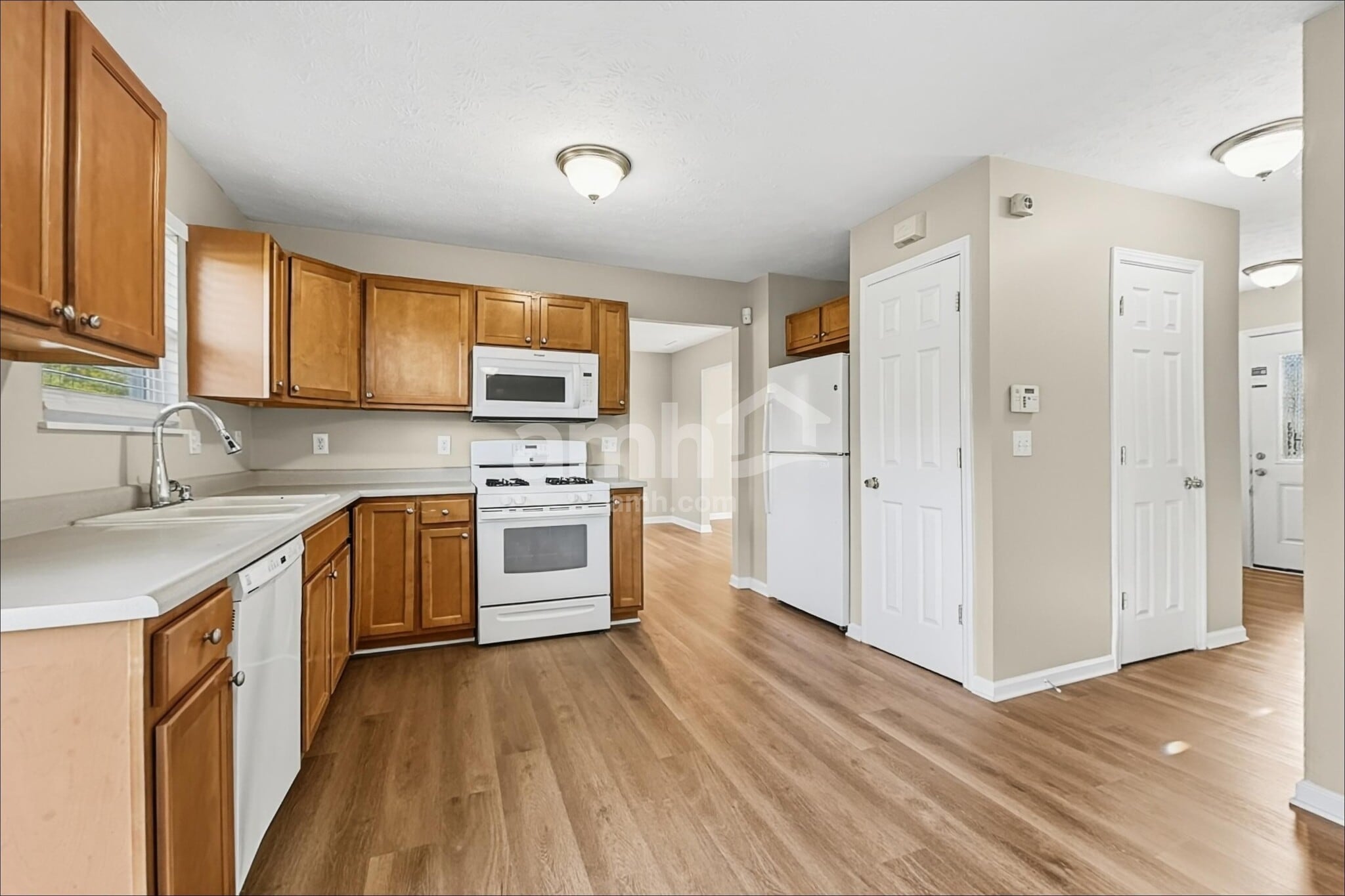Building Photo - 8412 Celestial Cir