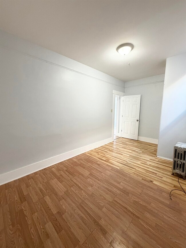 Building Photo - 1218 13th St