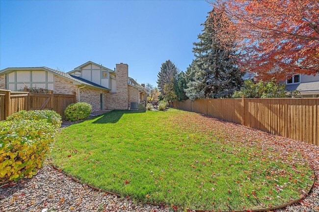 Building Photo - 5723 S Kittredge St