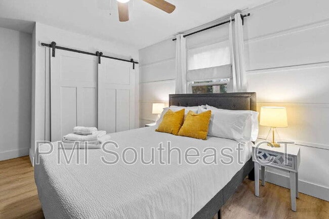 Building Photo - 15 Wiemes Ct