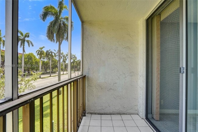 Building Photo - 2000 Atlantic Shores Blvd