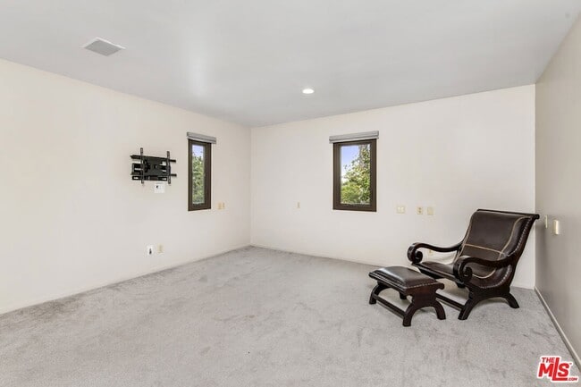 Building Photo - 5949 Abernathy Dr