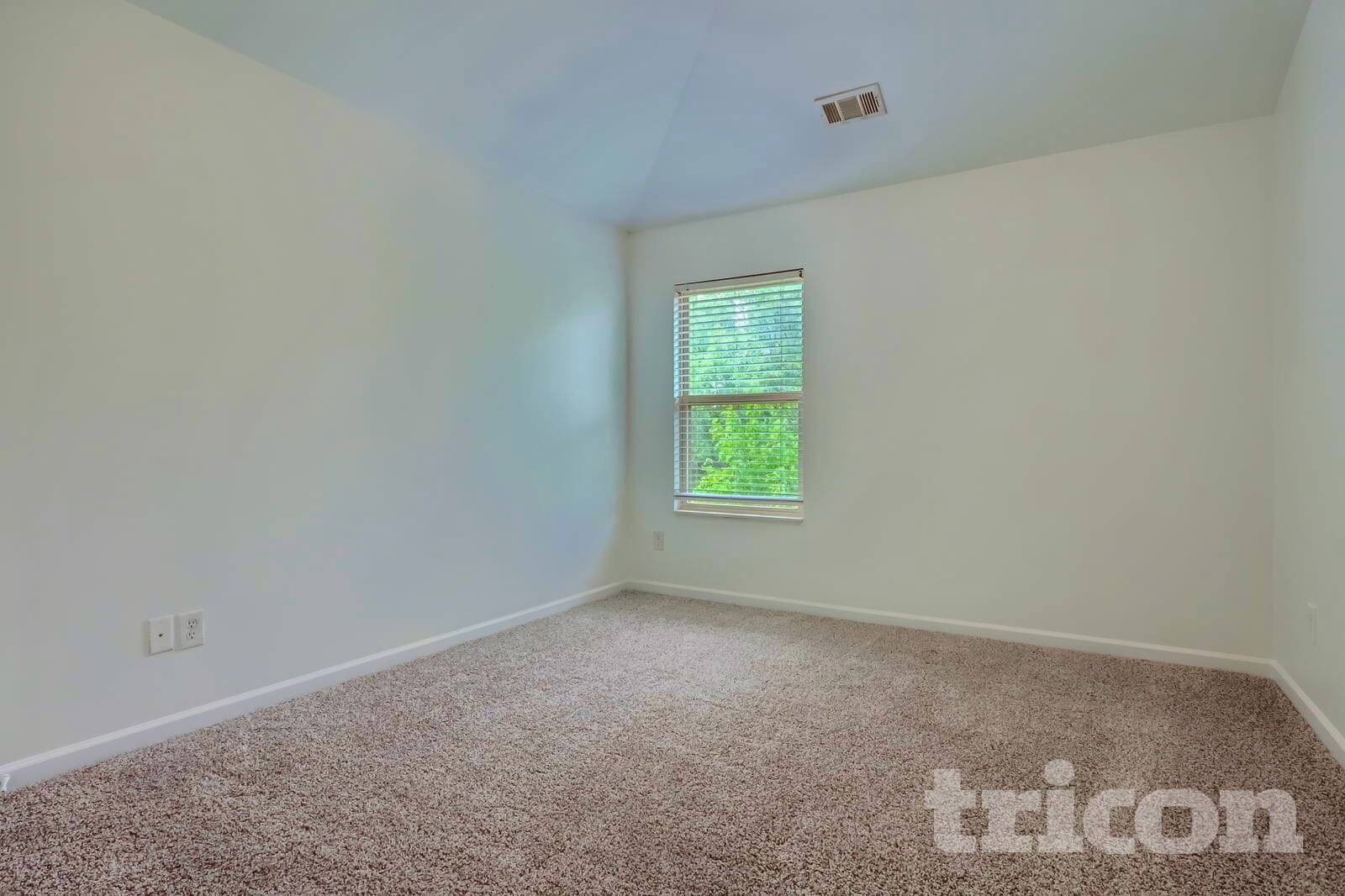 Building Photo - 5732 Barrington Run