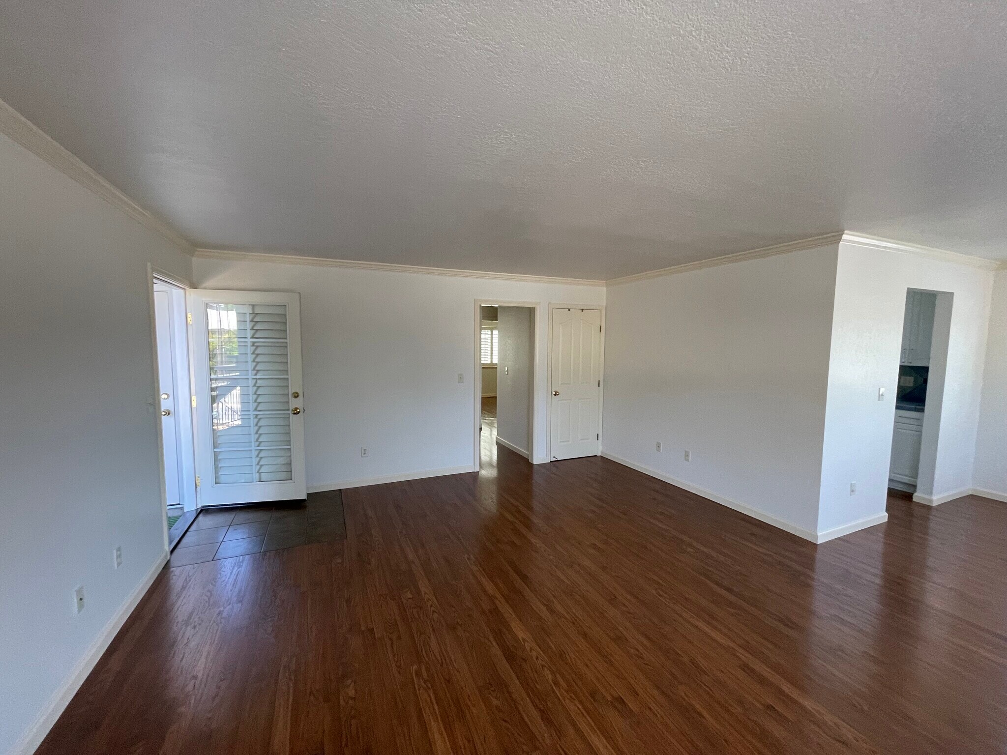 Building Photo - 108 Powell Avenue