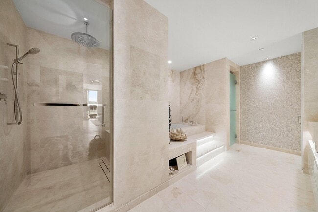 Building Photo - 3550 S Ocean Blvd