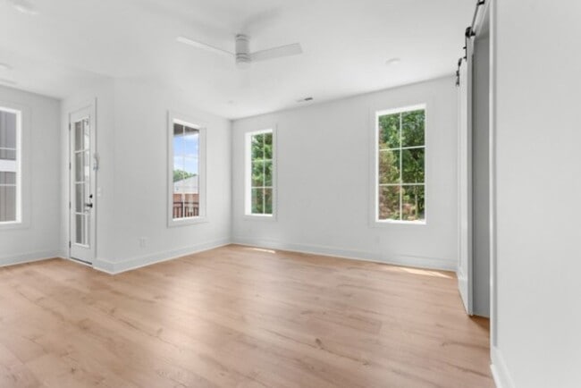 Building Photo - 1814 Stewart Pl