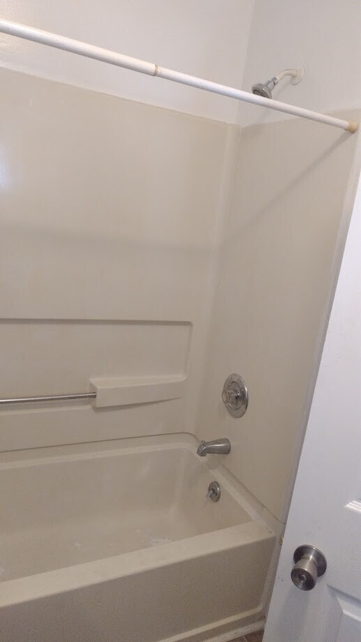 Building Photo - Ferdinand