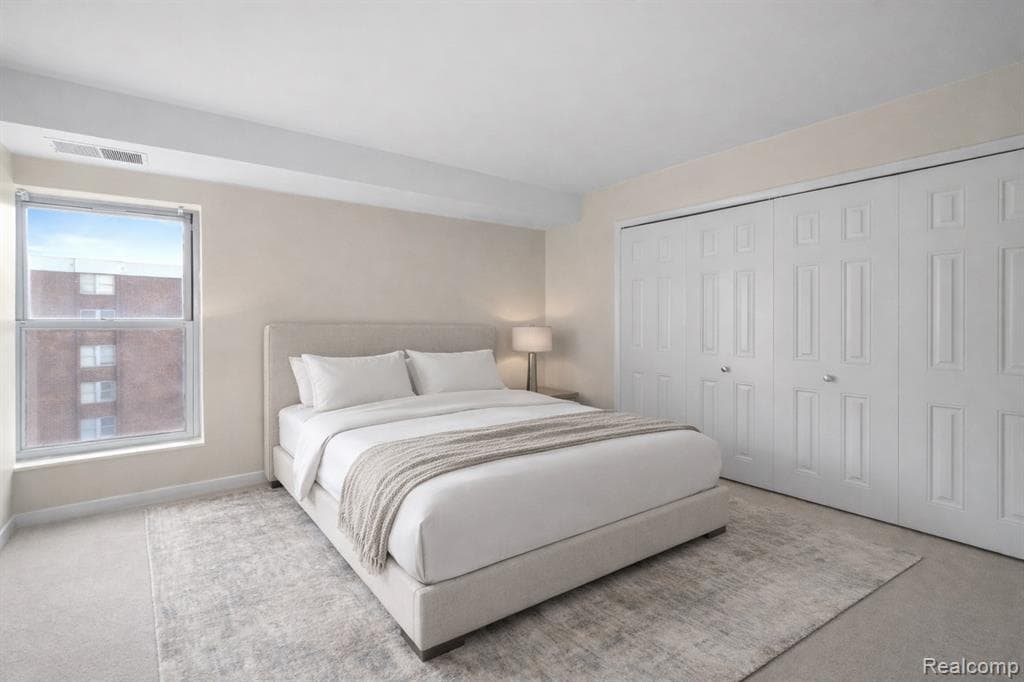 Building Photo - 411 S Old Woodward Ave