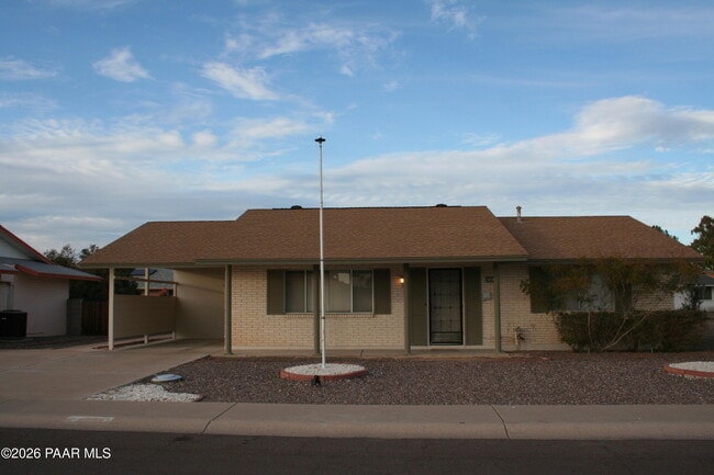 Building Photo - 11014 W Cheryl Dr