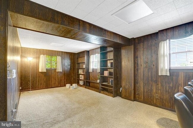Building Photo - 4902 Ravensworth Rd