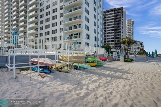 Building Photo - 3750 Galt Ocean Dr